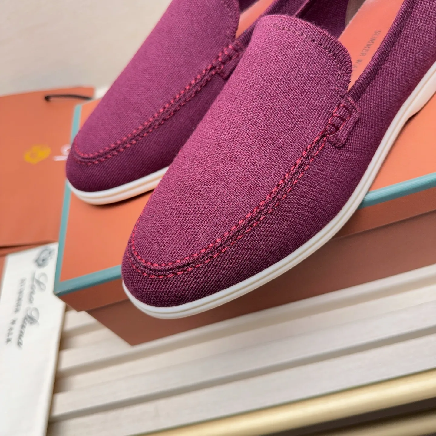 Men's Men's Shoes 💰400 Loro PIana moccasins are made of wish wool fabric. The upper is made of knitted fabric, made on a loom, and then attached to a rubber sole. The Rain System's water-repellent treatment enhances the shoe's functional design, while the suede details give the shoe a sense of elegance and sophistication. Made from Wish, fine wool from Australian and New Zealand Merino sheep